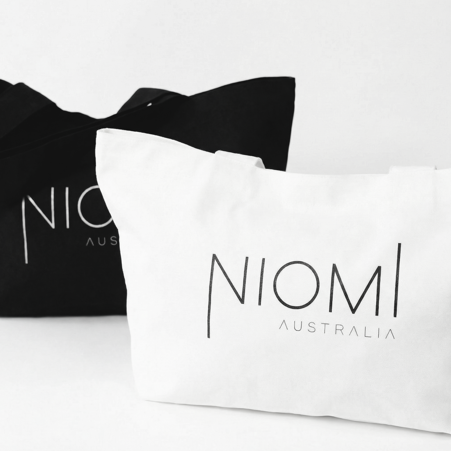 NIOMI Tote Bag
