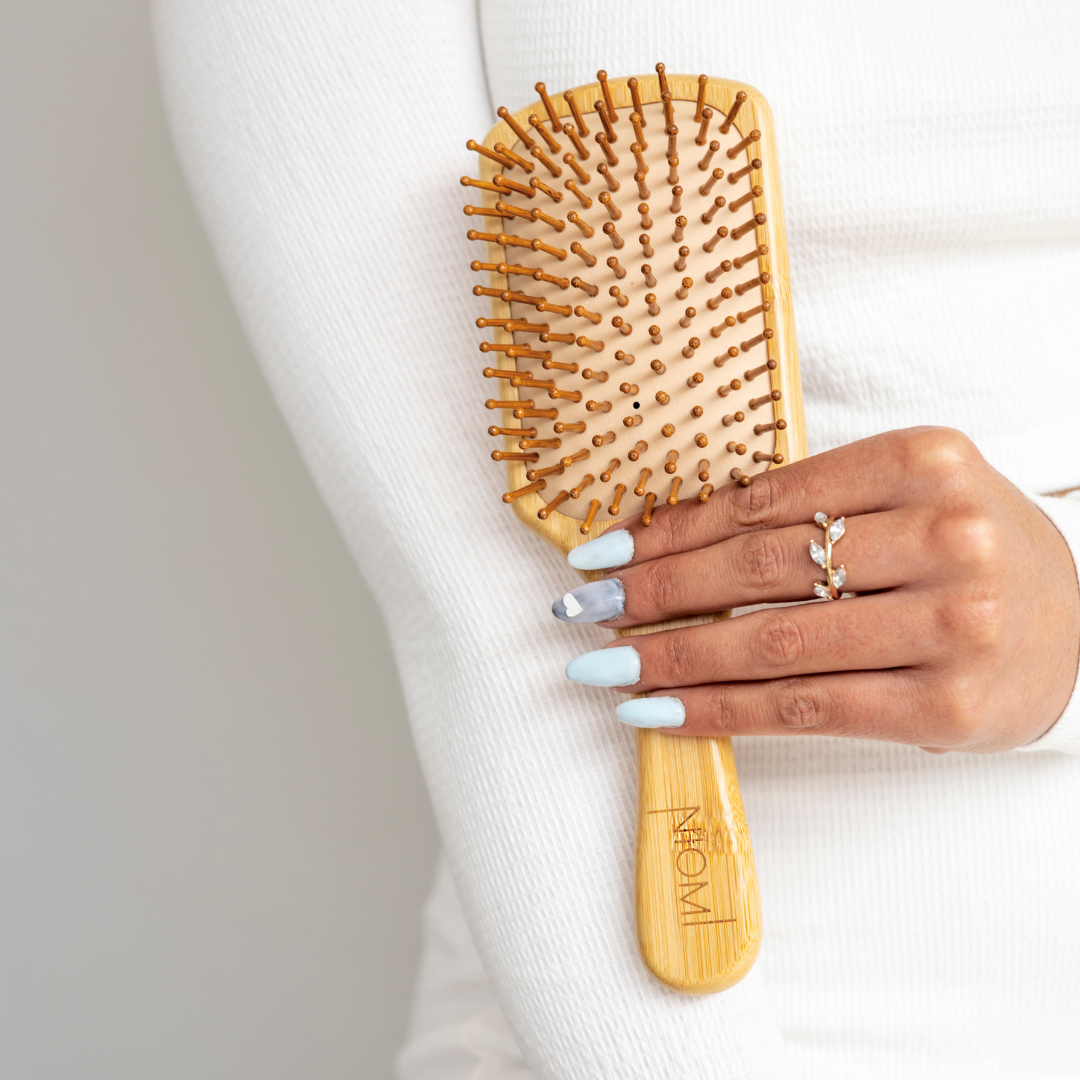Niomi Bamboo Paddle Hairbrush